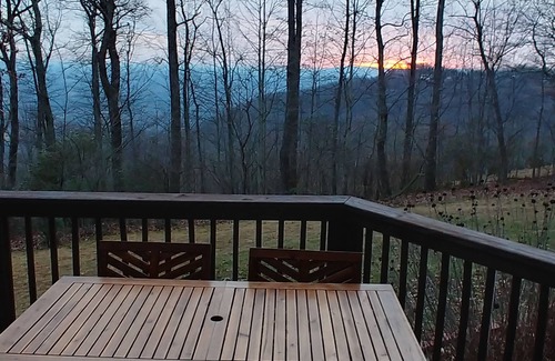 Dan River Cabin | Gratitude View - Leaf Peepers ~ October is waiting. Don't wait