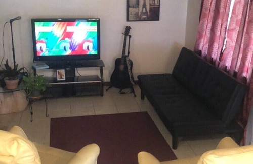 Bradenton Cottage | Great 1-1 clean and bright