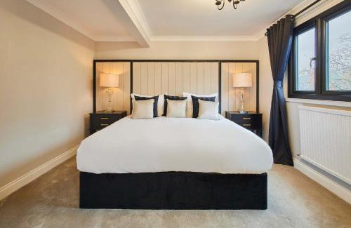 Great Ayton House | Great Ayton Townhouse Retreat-Sleeps 6-3Bed-2Bath