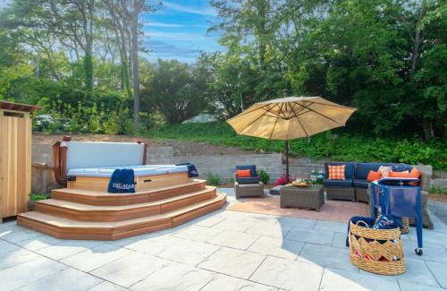 North Chatham House | Great Chatham Location Near Beach