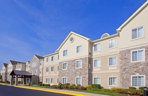 Mount Laurel Condo | Great Location + Drive to City Center Philadelphia | 24 Hour Business Center + Fitness Center