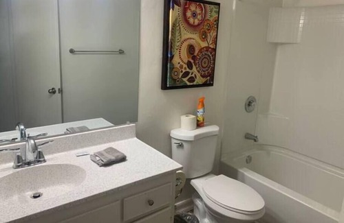 Ocean Beach Apartment | Great Location in Ocean Beach