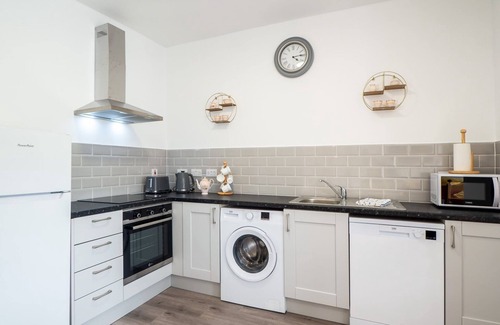 Glassillaun Apartment | Great new apartment walking distance to beach