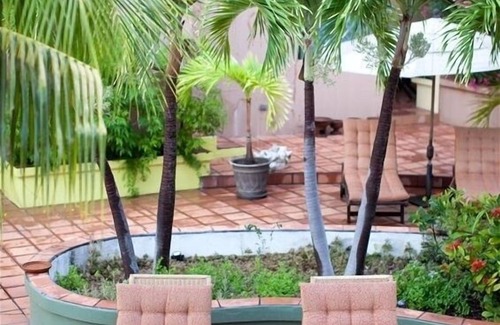 Rendezvous Bay Villa | Great spot for family gatherings and romantic getaways.