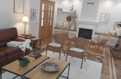 Cabo Roche Villa | GREAT VILLA 10 minutes walking from the beach, free Wifi, sat TV,