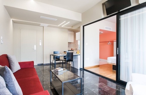 Thissio Apartment | Greece U Around Athens Thissio Suites