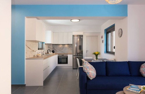 Tavronitis Apartment | Greek Sky- New modern apartment with shared pool