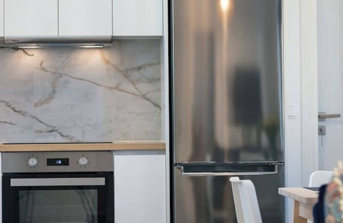 Tavronitis Apartment | Greek Sky- New modern apartment with shared pool