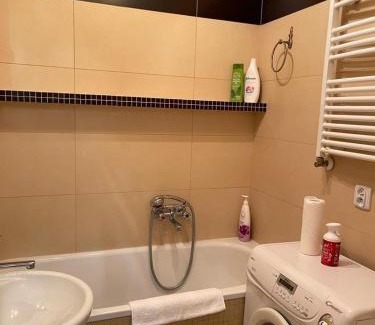 Kolo Apartment | Green Apartment