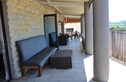 Hlotse Hotel | Green Apple Guest House