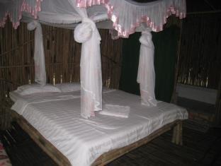 Quan Tom Resort | Green Bamboo Lodge Resort