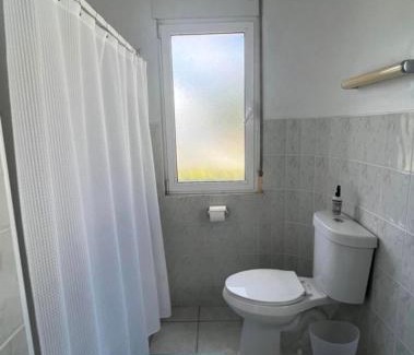 Green Cay House | Green Cay - Walk to the Beach - King Bed - AC