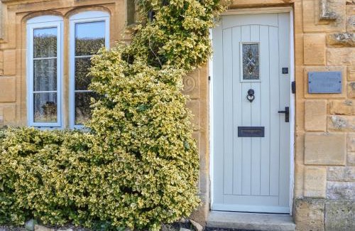 Blockley House | Green Pump Cottage