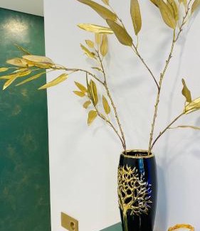 Anyksciai Apartment | Green & White Apartament