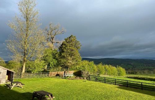 Downham Bed & Breakfast | Greendale Teahouse and Rooms