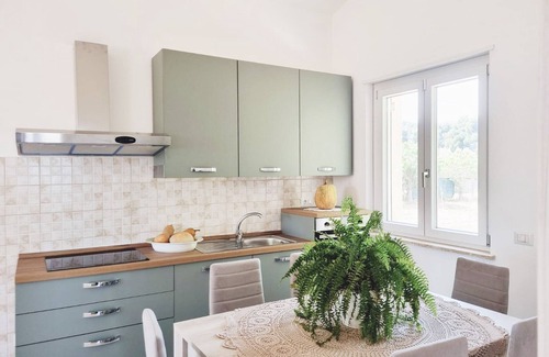 Isola di Capo Rizzuto House | GreenHouse|Fenced and air-conditioned detached villa surrounded by greenery