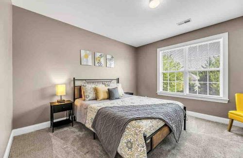 Forest Oaks Apartment | Greensboro Gathering K bed, Playroom, Gamerooms
