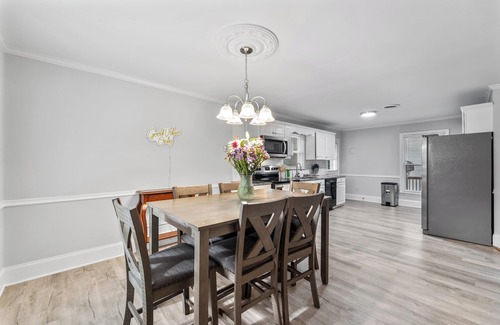 Greensboro House | Greensboro's Hidden Gem