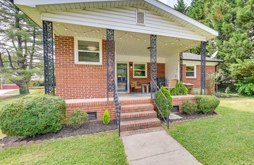 Old Irving Park House | Greensboro Vacation Rental 2 Mi to Downtown!