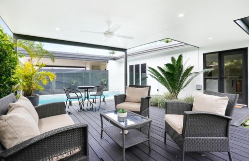 Edge Hill House | Greenslopes House