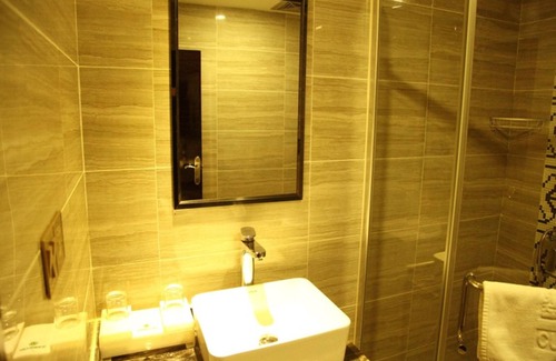 Bengbu Hotel | GreenTree Inn BengBu GuZhen GuYang Road Experimental Middle School Express Hotel