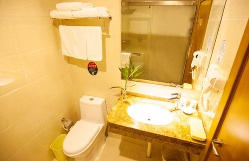 Dongtai Hotel | GreenTree Inn Yancheng Dongtai Huiyang Road Guofu Hotel