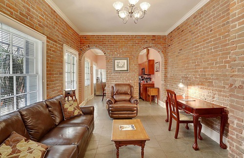 French Quarter Hotel | Grenoble House