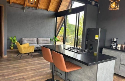 Guatape Cabin | GRETEL CHALETS SUIZO
