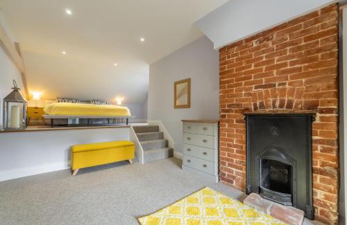Sculthorpe House | Greyhound Cottage