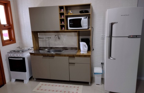 Tres Coroas House | Greyhouse pool house close to Gramado and the Buddhist Temple