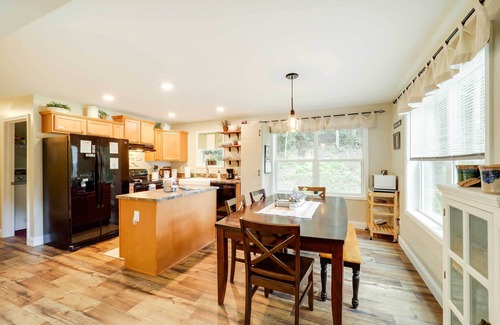 Elk Park Cottage | 'greystone' Creekside Cabin: Hike, Fish & Explore!