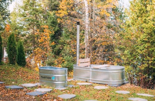 Scotia Cottage | Grinmore Lakeside Hideaway with Panoramic View