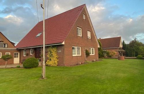 Berumbur Apartment | Große Ferienwohnung In Berumbur Mit Grill, Terrasse Und Garten, In Der Nähe Eines Kiessees