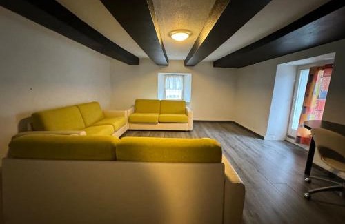 Werdohl Apartment | Große Monteurwohnung - 7 Personen - KÜCHE WIFI TV