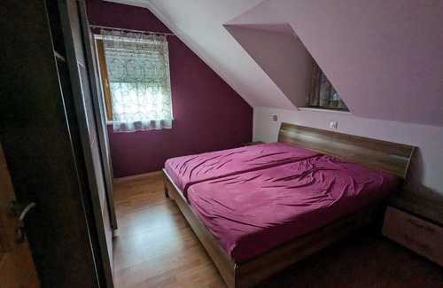 Maria Neustift Apartment | Große Wohnung im grünen.