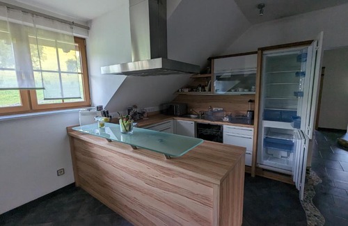 Maria Neustift Apartment | Große Wohnung im grünen.