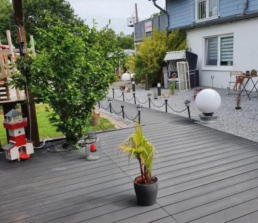 Grosssolt Apartment | Große Wohnung mit Terrasse und Grill