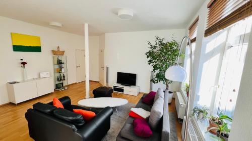 Bad Homburg v.d. Hoehe Apartment | Großes und helles Innenstadt Apartment - Ferienwohnung