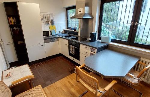 Zell am Main Apartment | Großzügige Wohnung mit Terrasse Würzburg, Zell