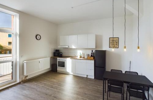 Ottersleben Apartment | Großzügige Wohnung mit Balkon