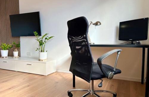 Mitte Apartment | Großzügiges Stadtapartment an der Flaniermeile