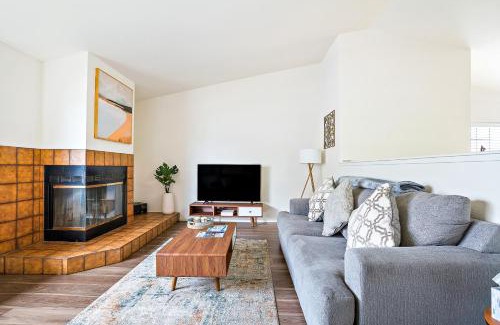 Grover Beach House | Groovy Getaway