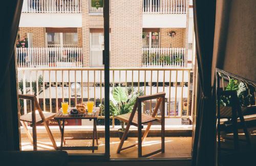 Gros Apartment | GROS ZURRIOLA BEACH WIFI TERRACE PARKING 20E night