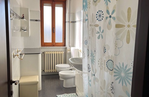 Saint-remy-de-provence Bed & Breakfast | Ground Floor Suite - Casa T Home Bed and Breakfast & Home Restaurant