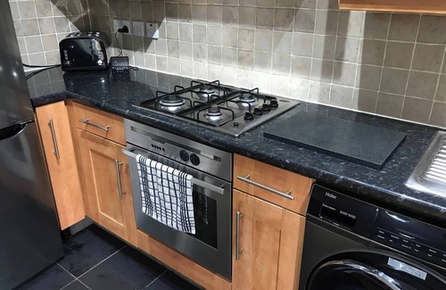 Boscombe Apartment | Ground Floor Flat Near Beach