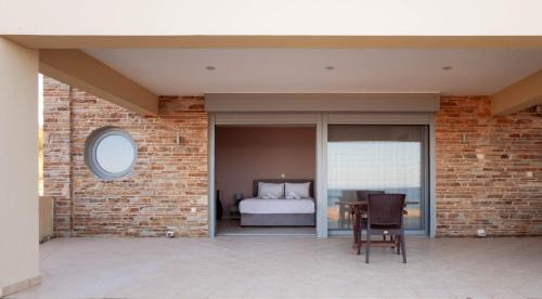 Trochalia Apartment | Ground Floor Studio by the sea