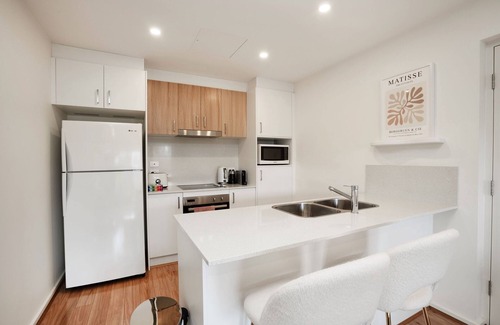Wright Apartment | Ground Level 1-Bed: Courtyard & Alfresco Dining