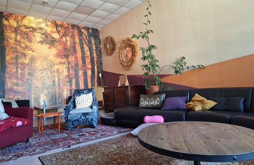 Mazamet House | Group gîte, many activities, river, footbridge, dogs ok, nature