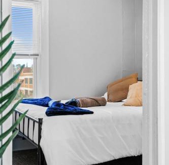 Tremont Apartment | Group Suite in Tremont, 4 TV's, Pet Friendly