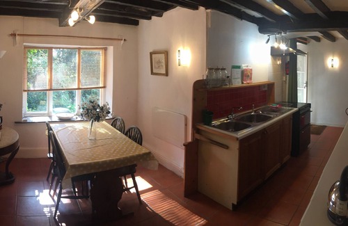 Machynlleth Cottage | Grove Cottage